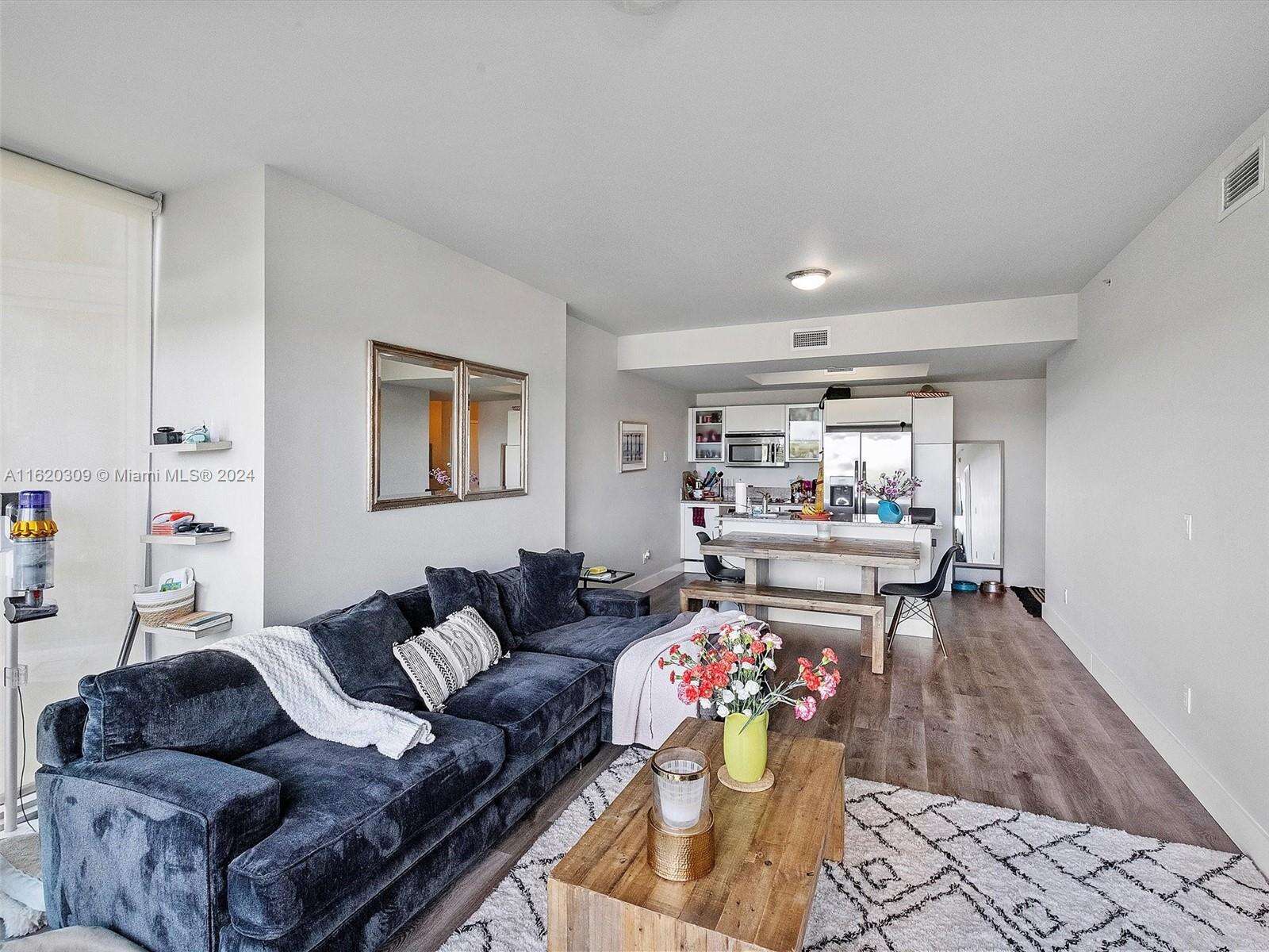 Marina blue Unit #309 | Picture 5