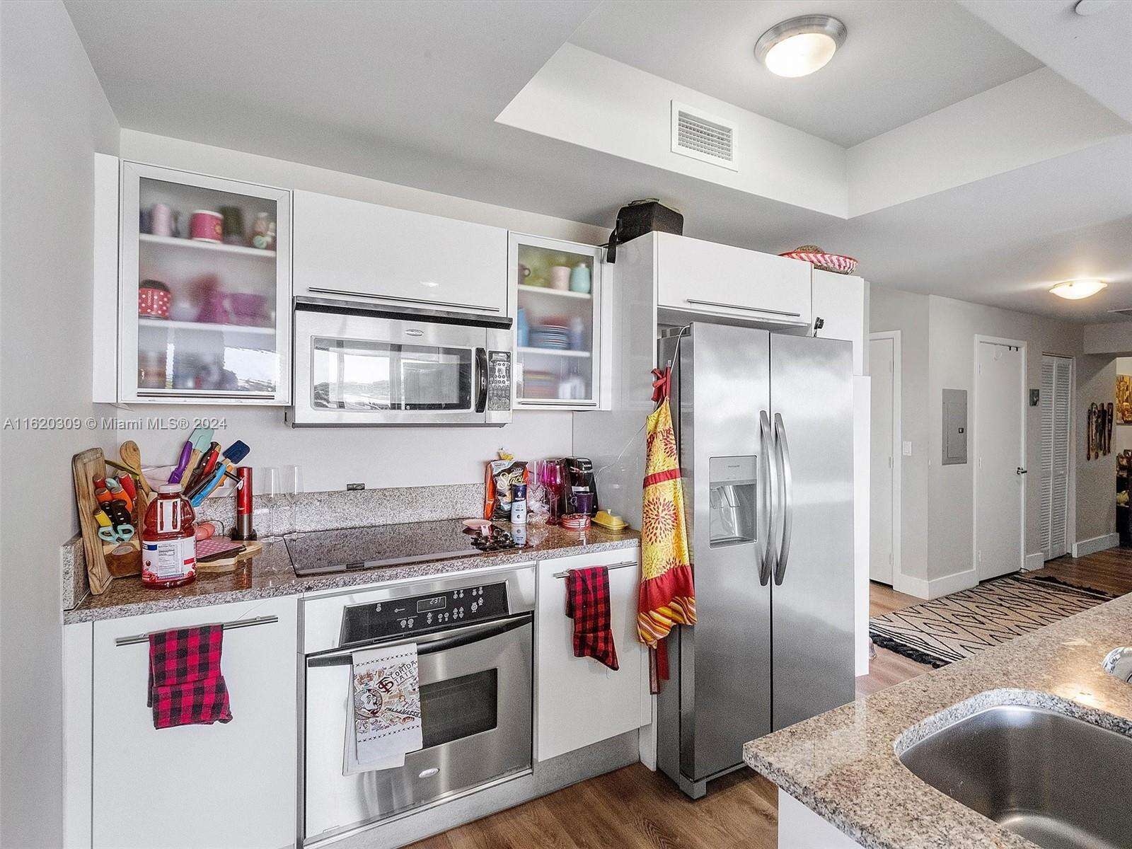 Marina blue Unit #309 | Picture 9