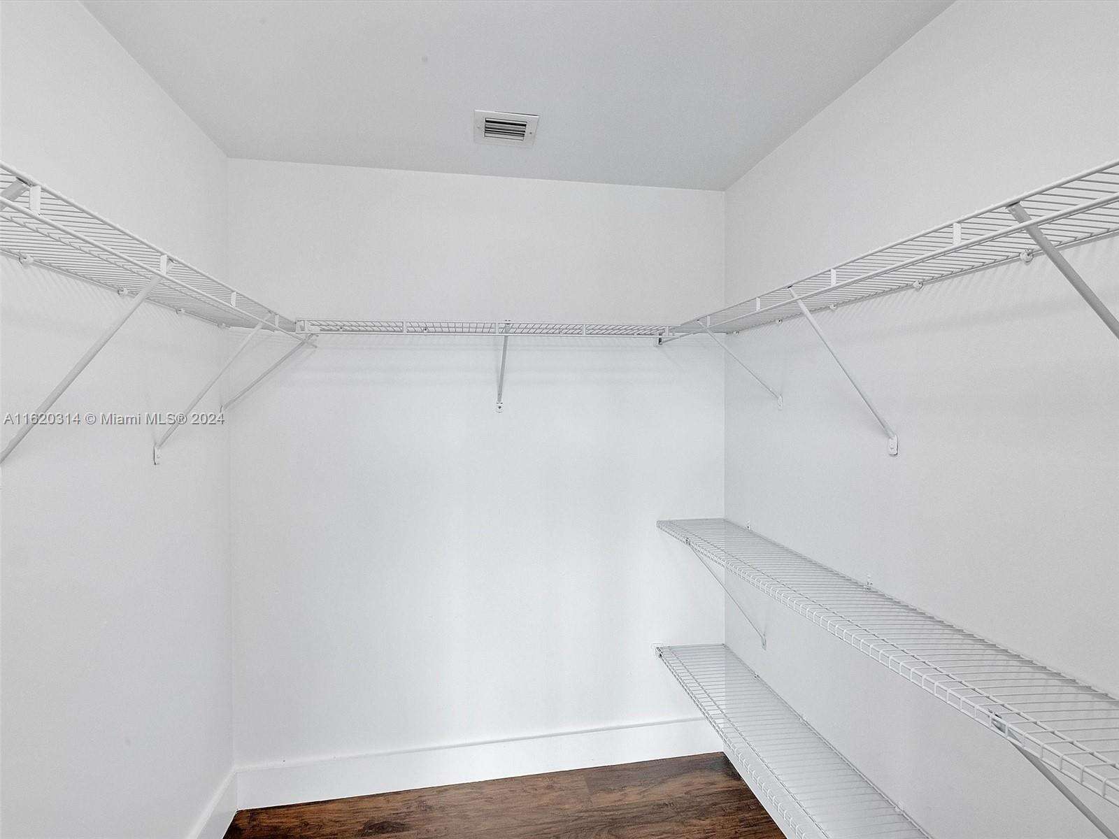 Marina blue Unit #612 | Picture 14