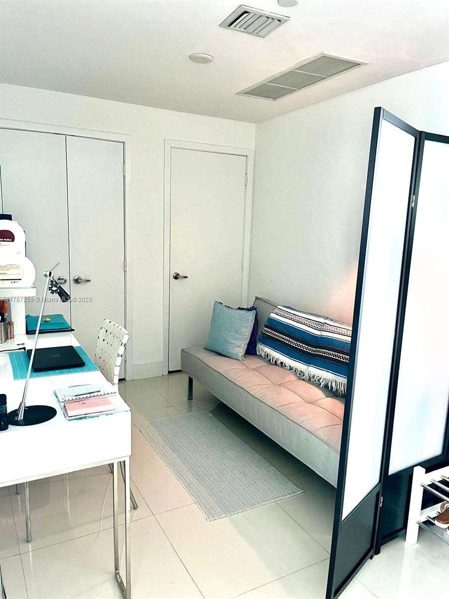 Marina blue Unit #4306 | Picture 39