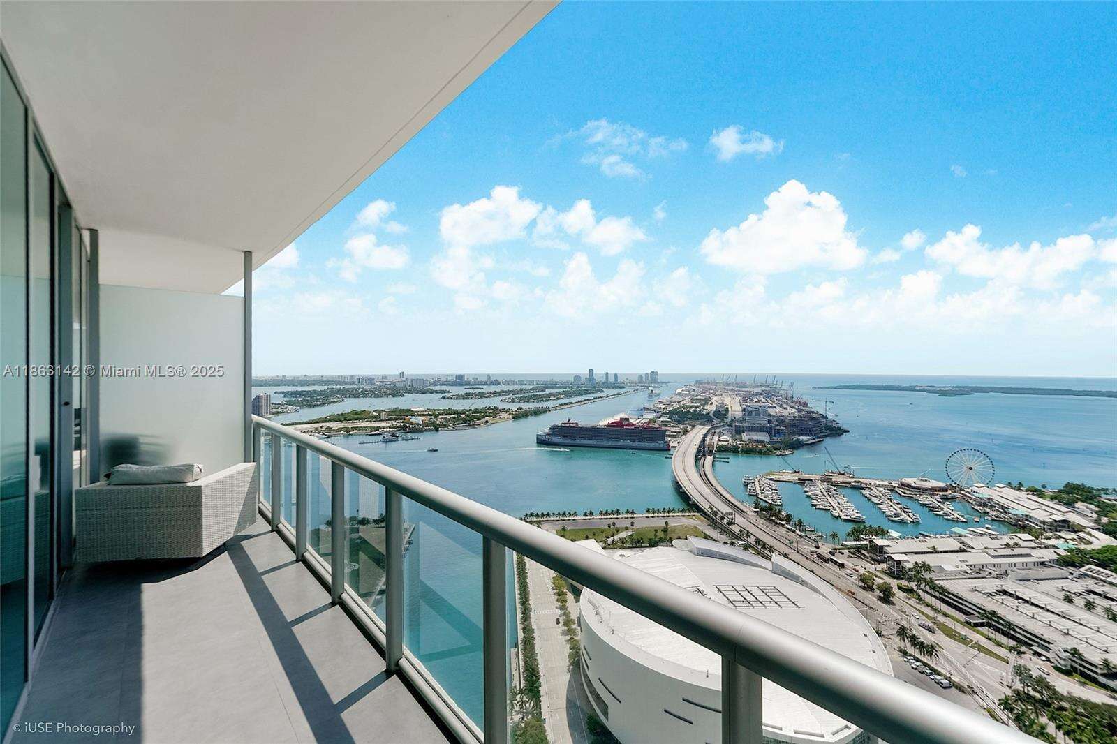 Marina blue Unit #5004 | Picture 9