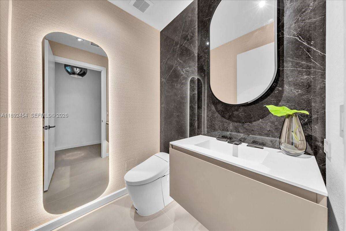 Marina blue Unit #PH-5704 | Picture 11