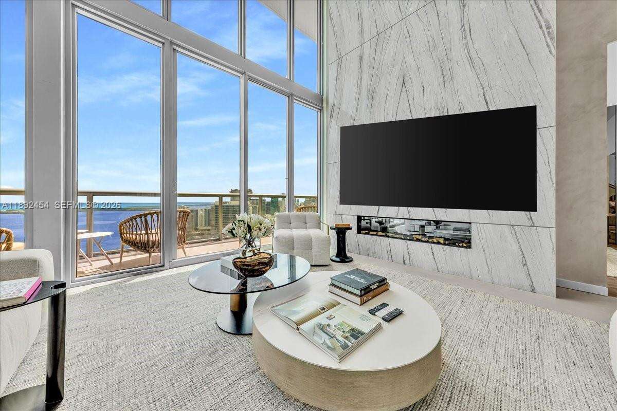 Marina blue Unit #PH-5704 | Picture 23