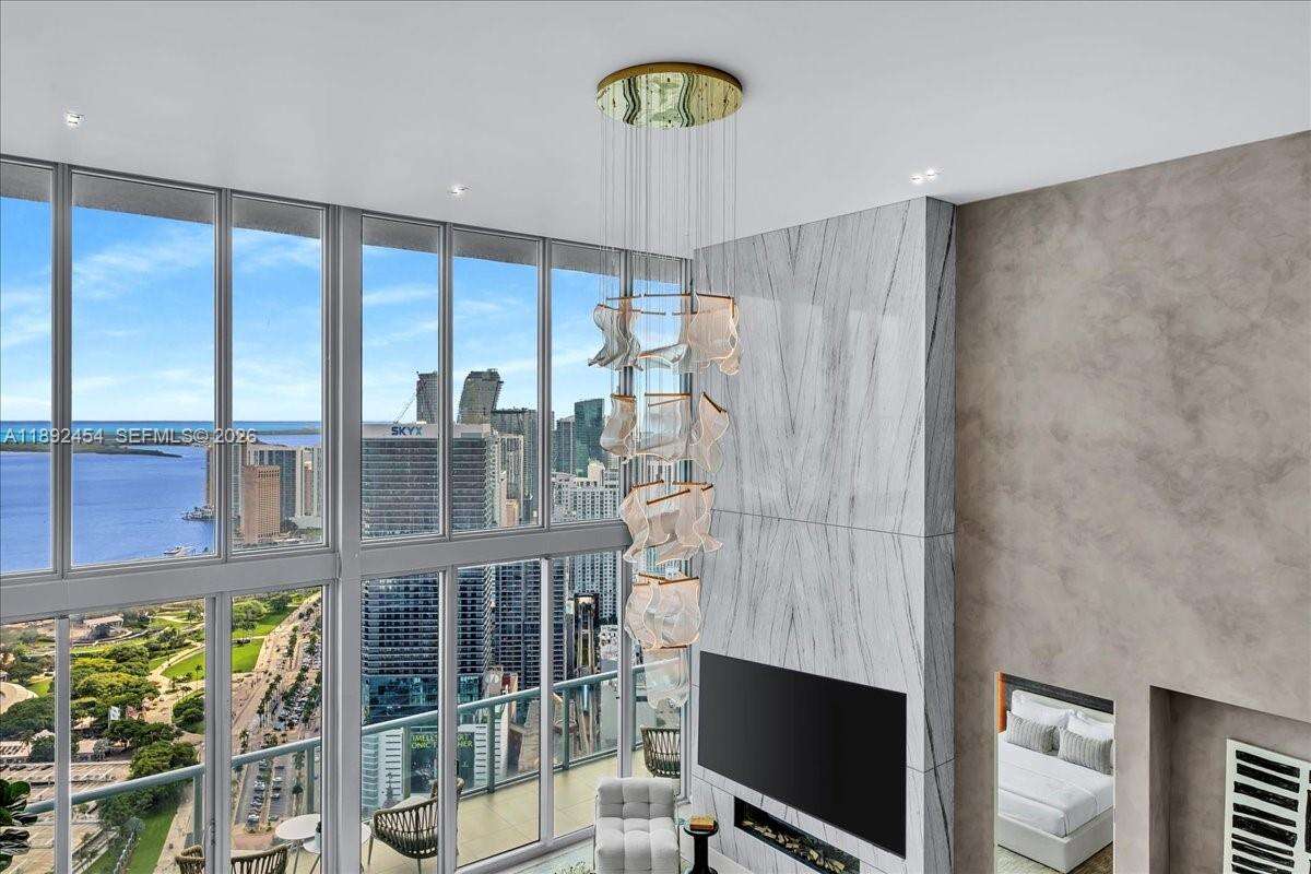 Marina blue Unit #PH-5704 | Picture 36