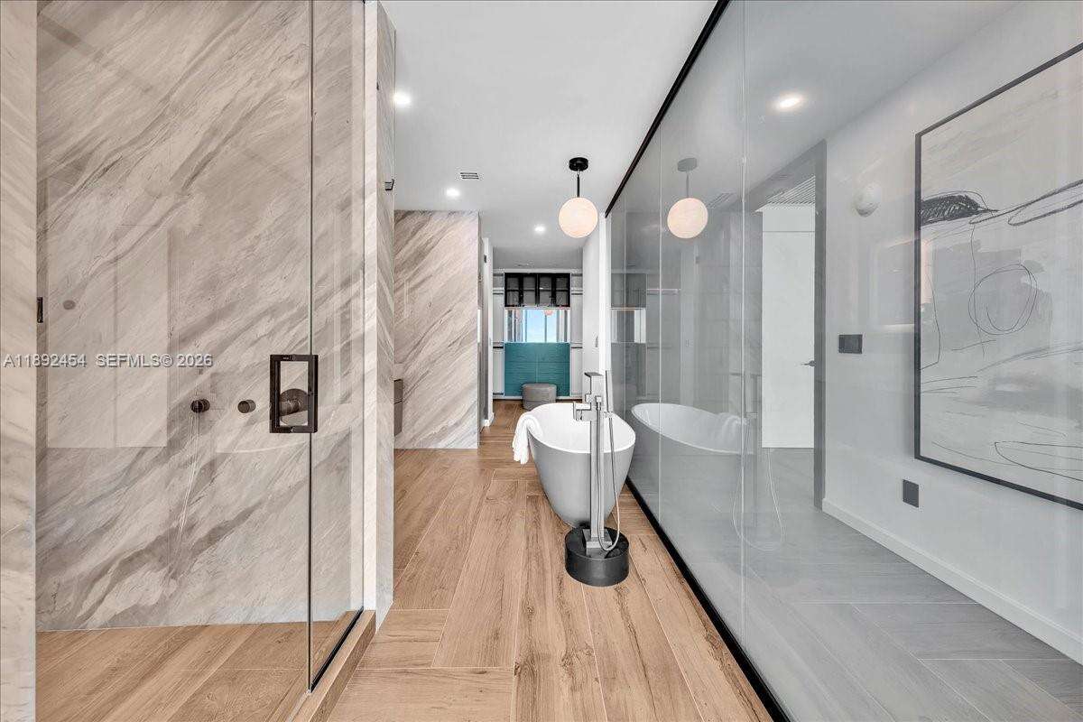 Marina blue Unit #PH-5704 | Picture 49