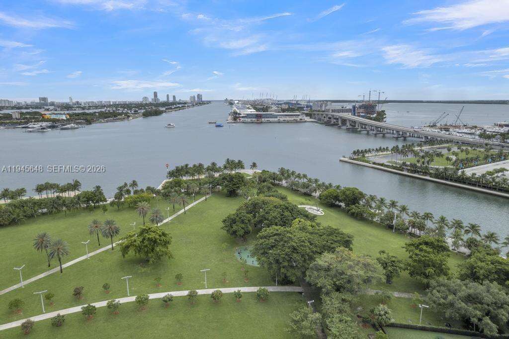 Marina blue Unit #2409 | Picture 15