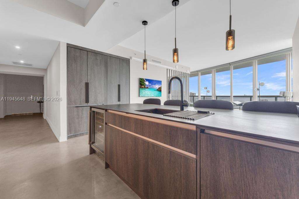 Marina blue Unit #2409 | Picture 5