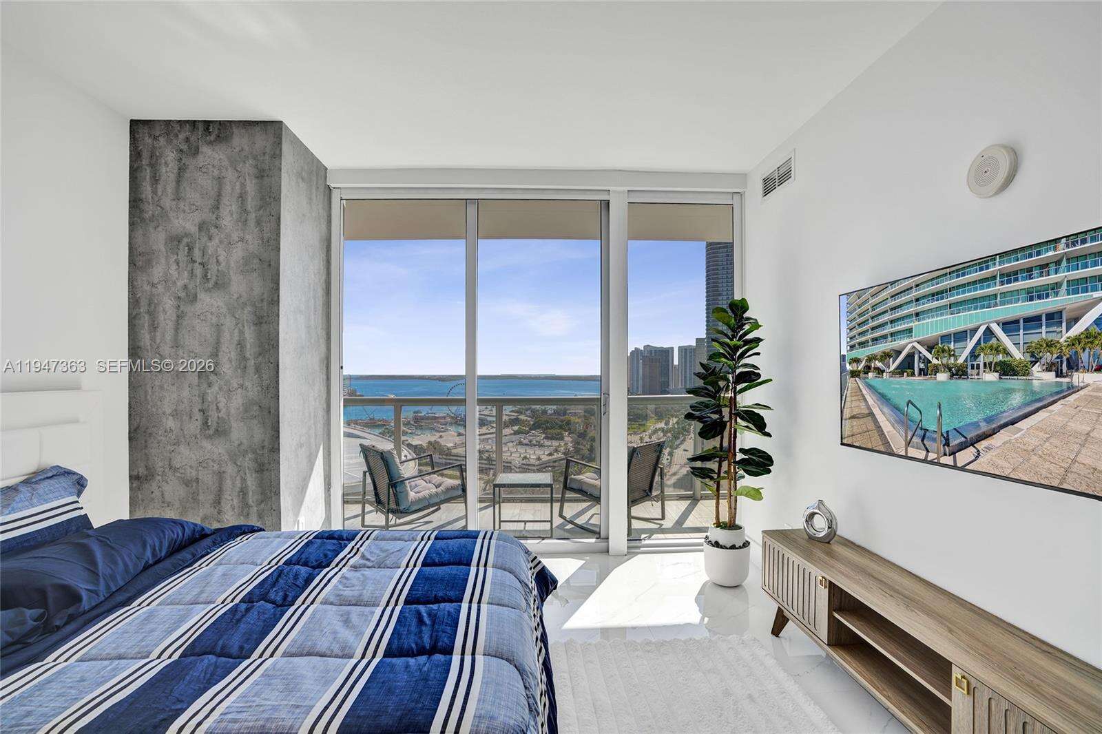 Marina blue Unit #2404 | Picture 9