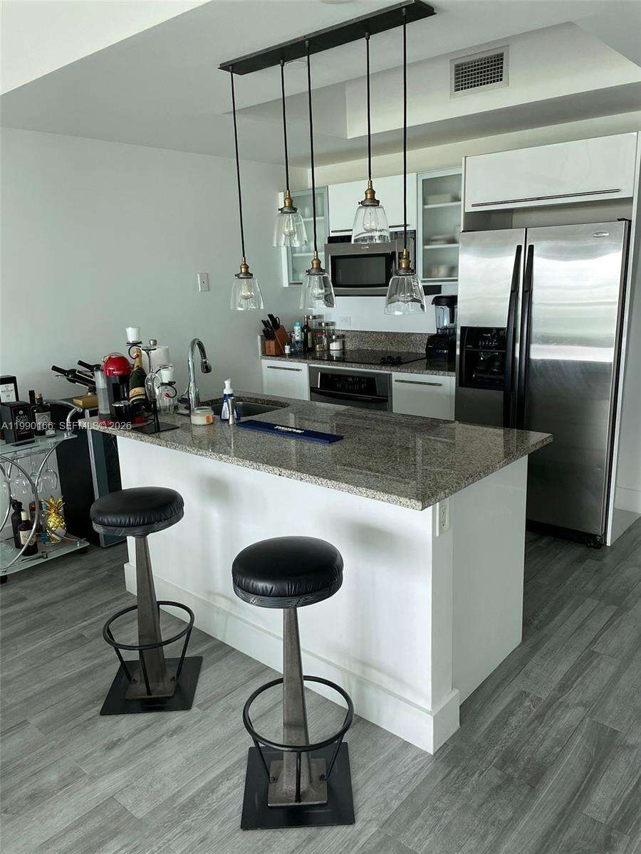 Marina blue Unit #1810 | Picture 22