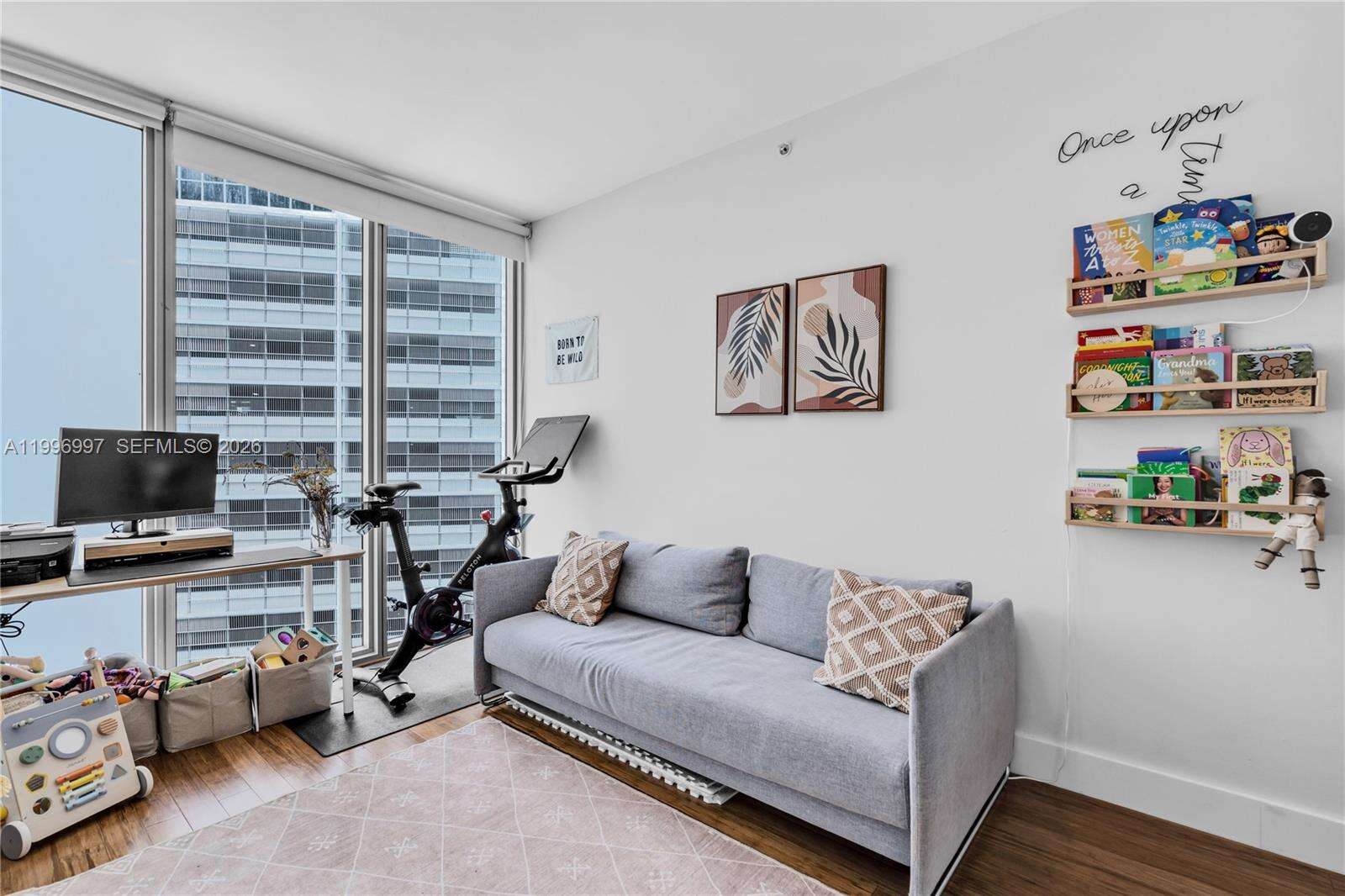 Marina blue Unit #812 | Picture 21