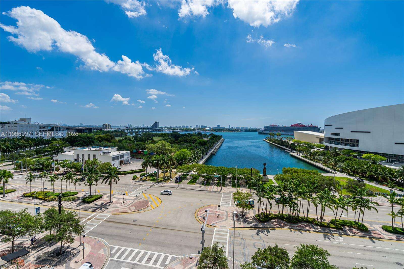 Marina blue Unit #812 | Picture 27