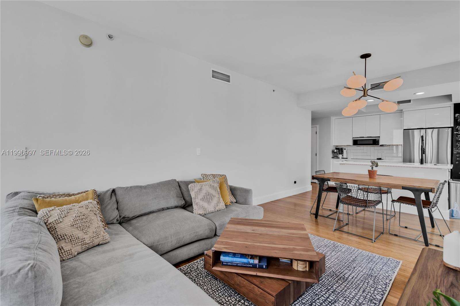 Marina blue Unit #812 | Picture 5