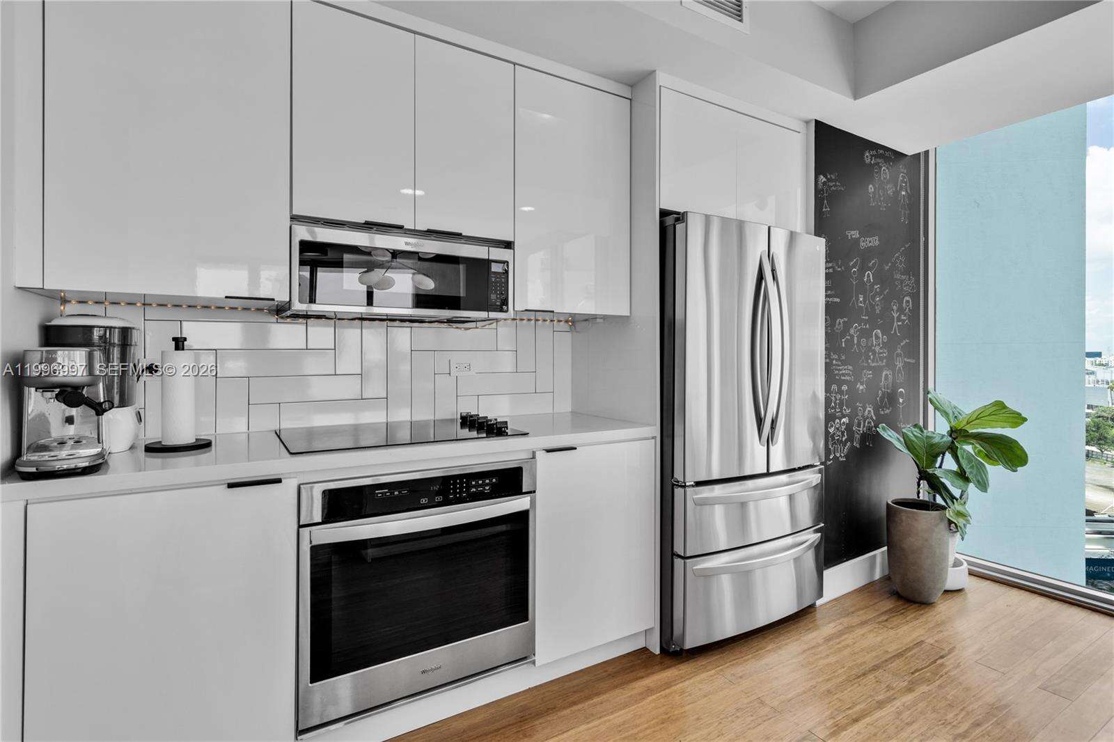 Marina blue Unit #812 | Picture 10