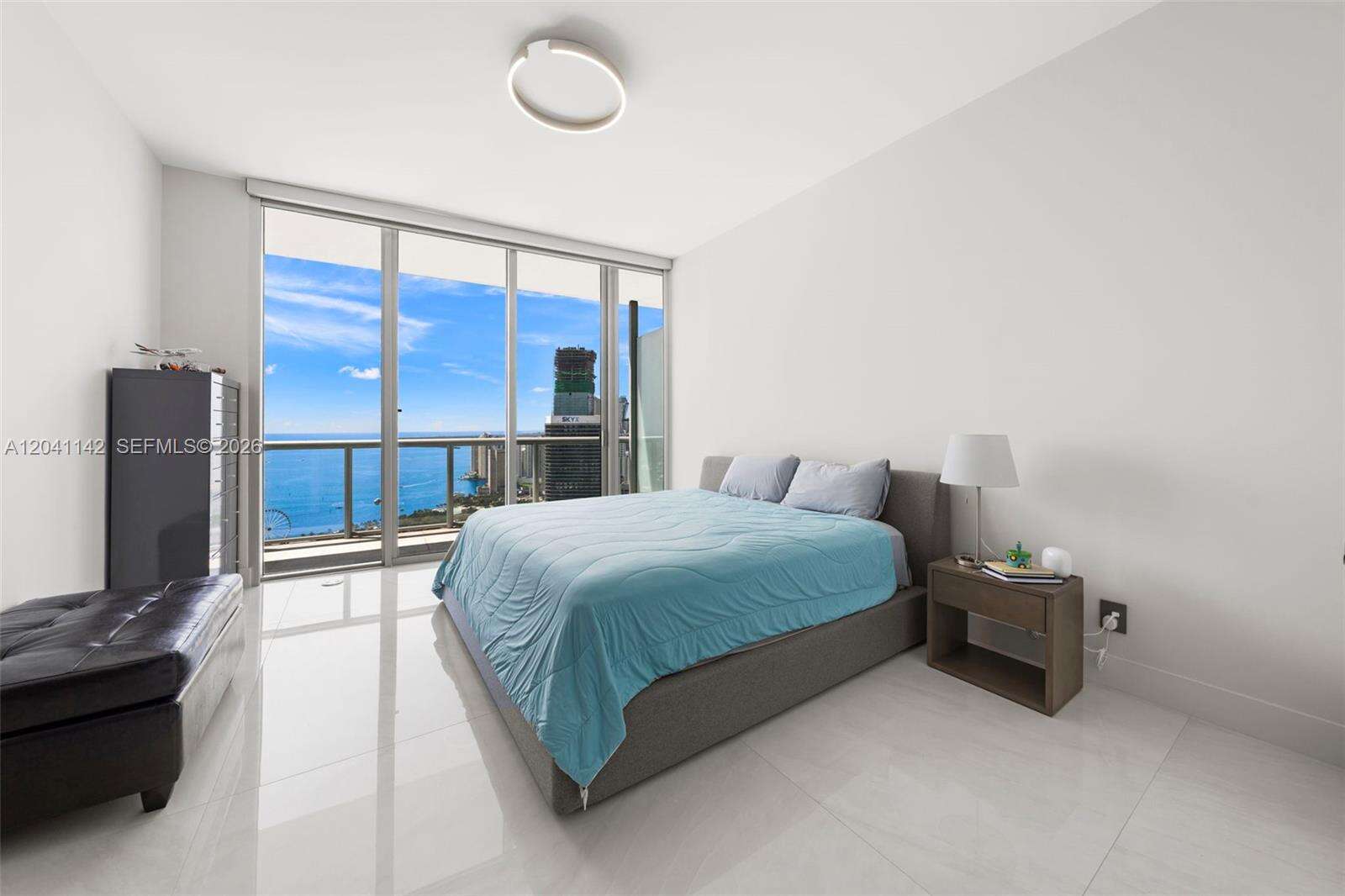 Marina blue Unit #5404 | Picture 9