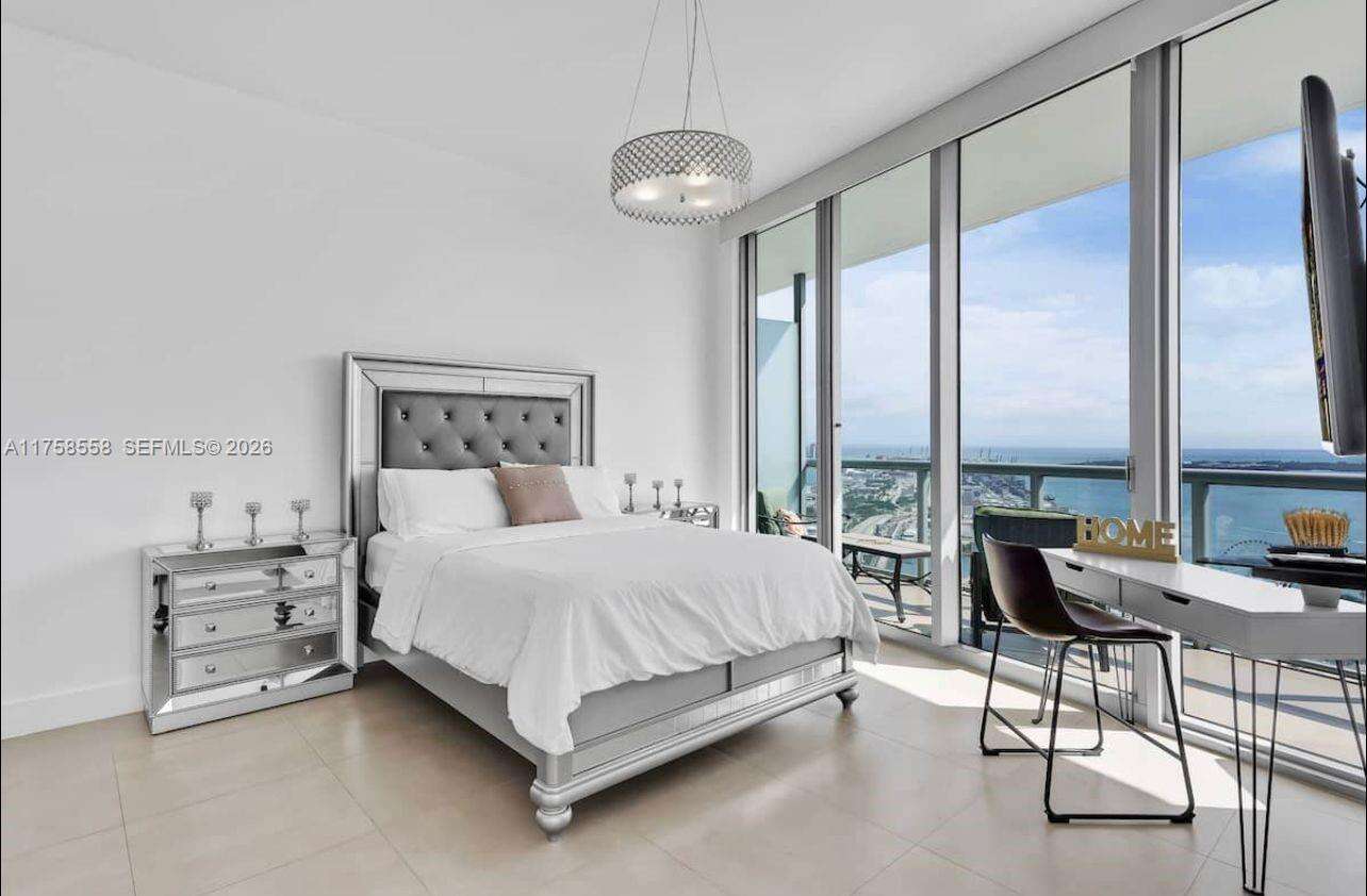 Marina blue Unit #4701 | Picture 34