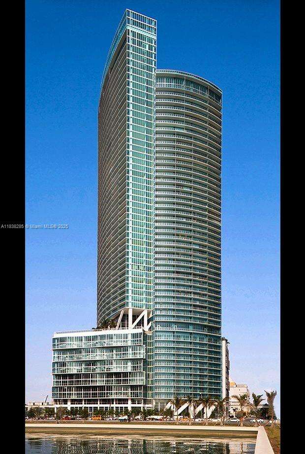 Marinablue For Rent | Unit #2702