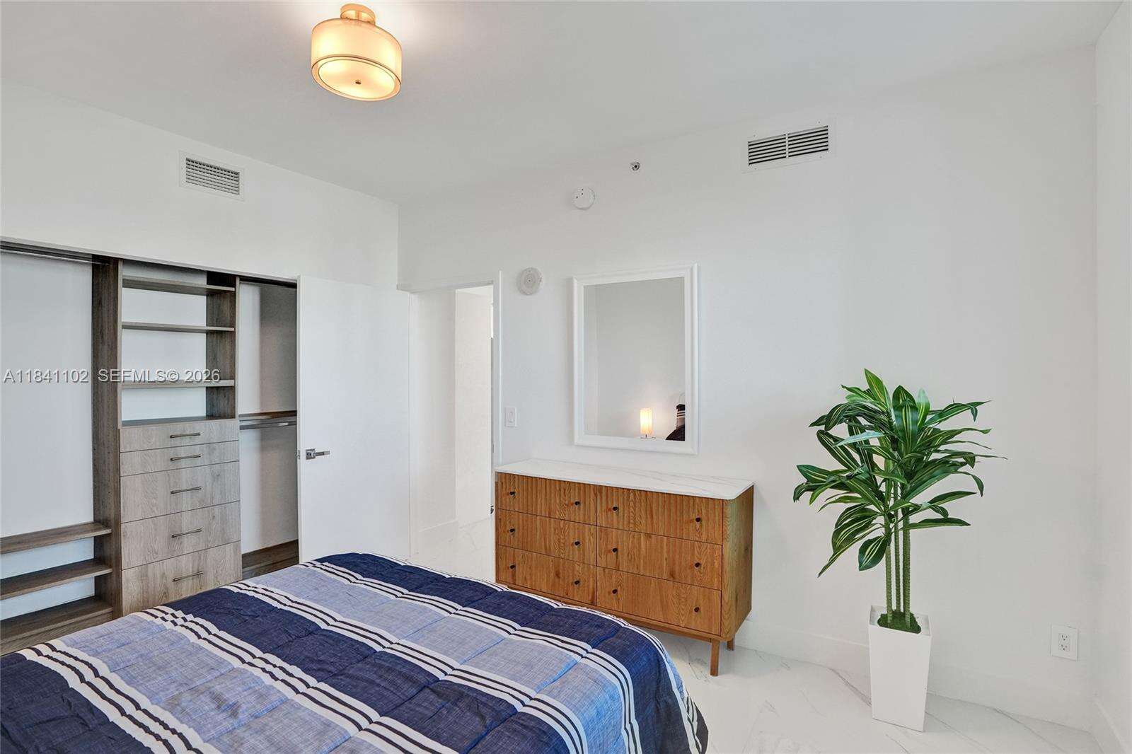 Marina blue Unit #2404 | Picture 15