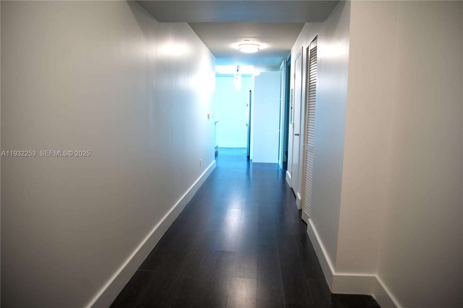 Marina blue Unit #609 | Picture 22