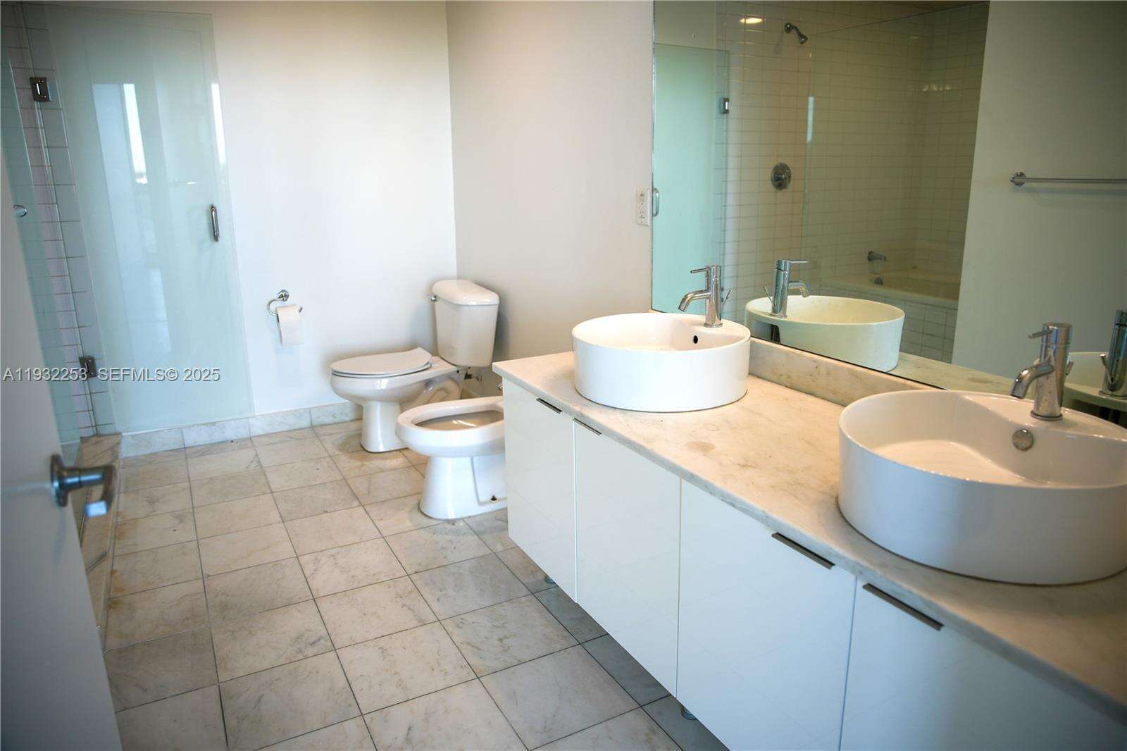 Marina blue Unit #609 | Picture 33