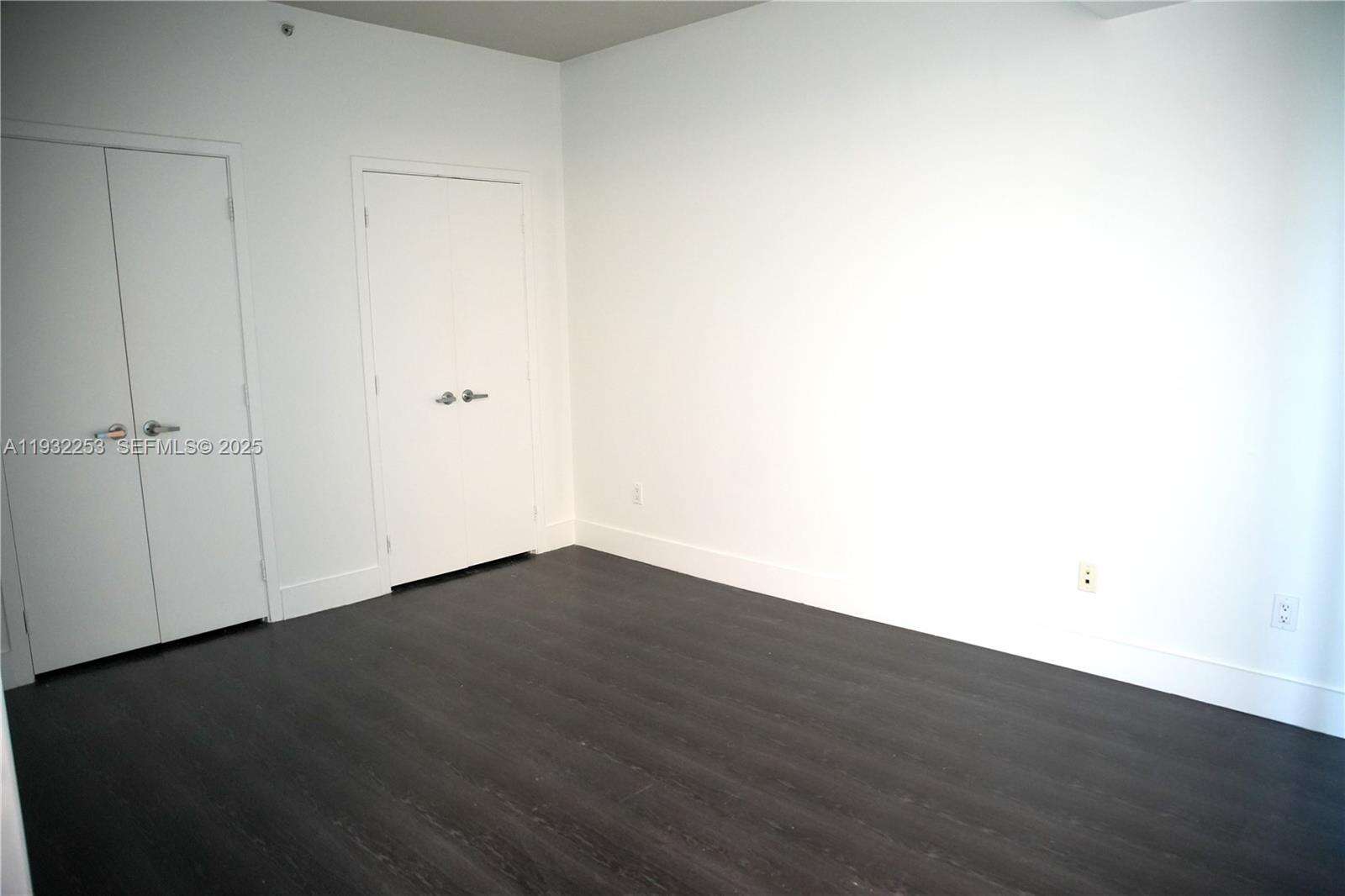 Marina blue Unit #609 | Picture 37