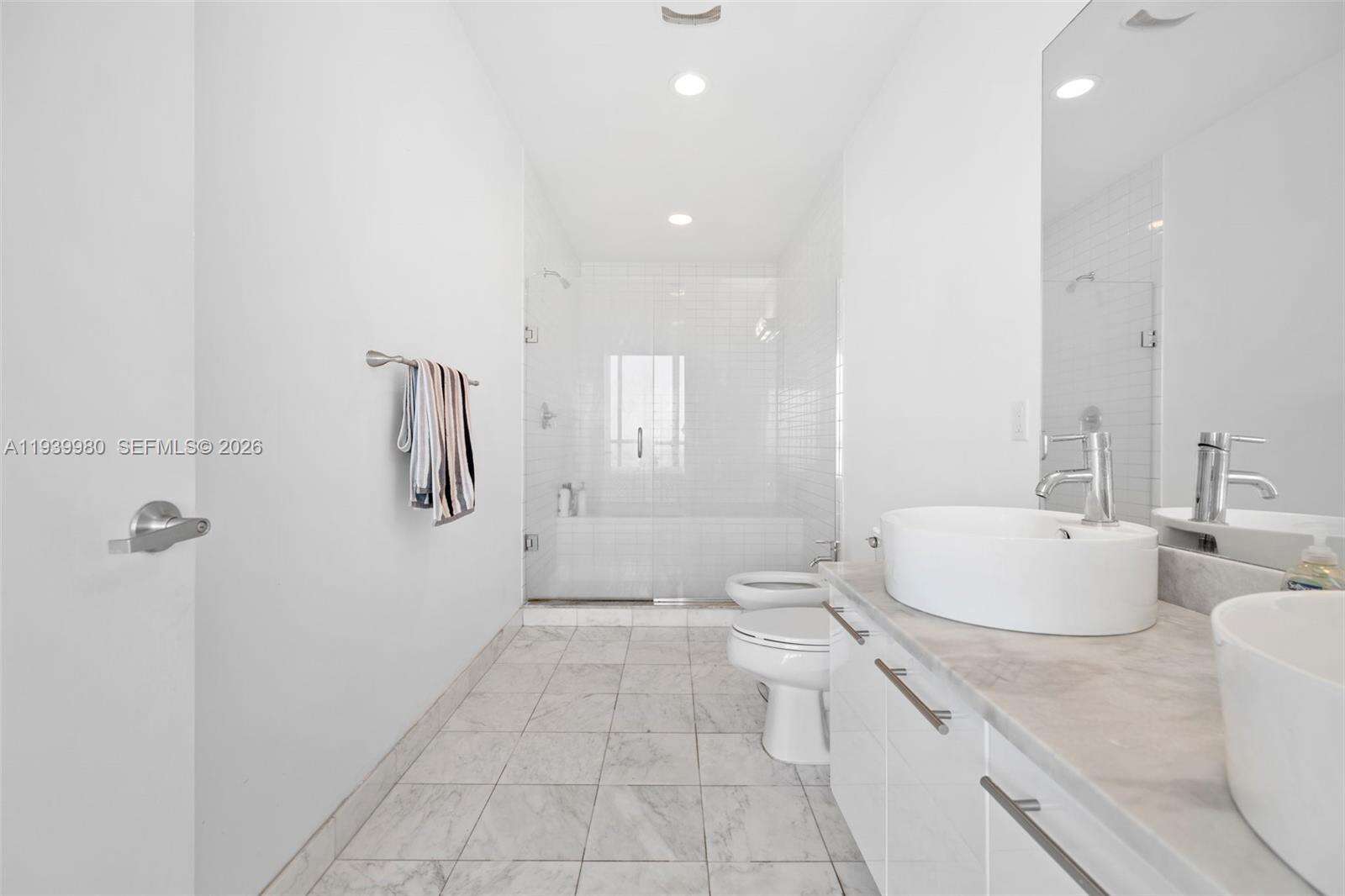 Marina blue Unit #5002 | Picture 19