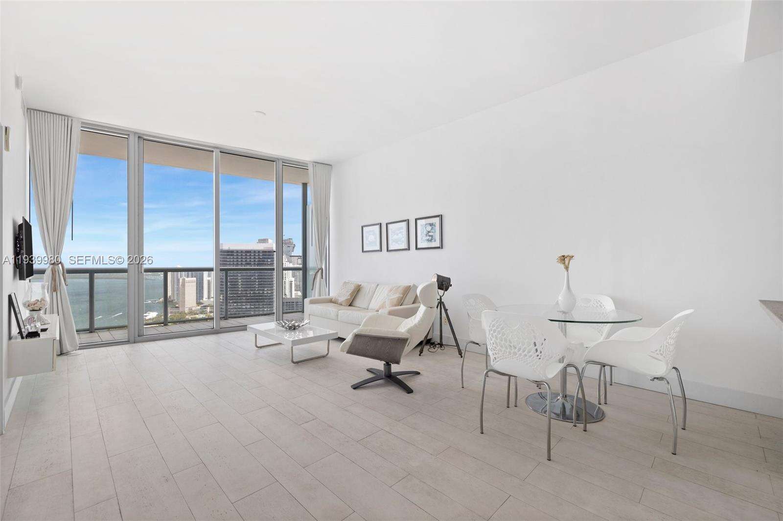 Marina blue Unit #5002 | Picture 8