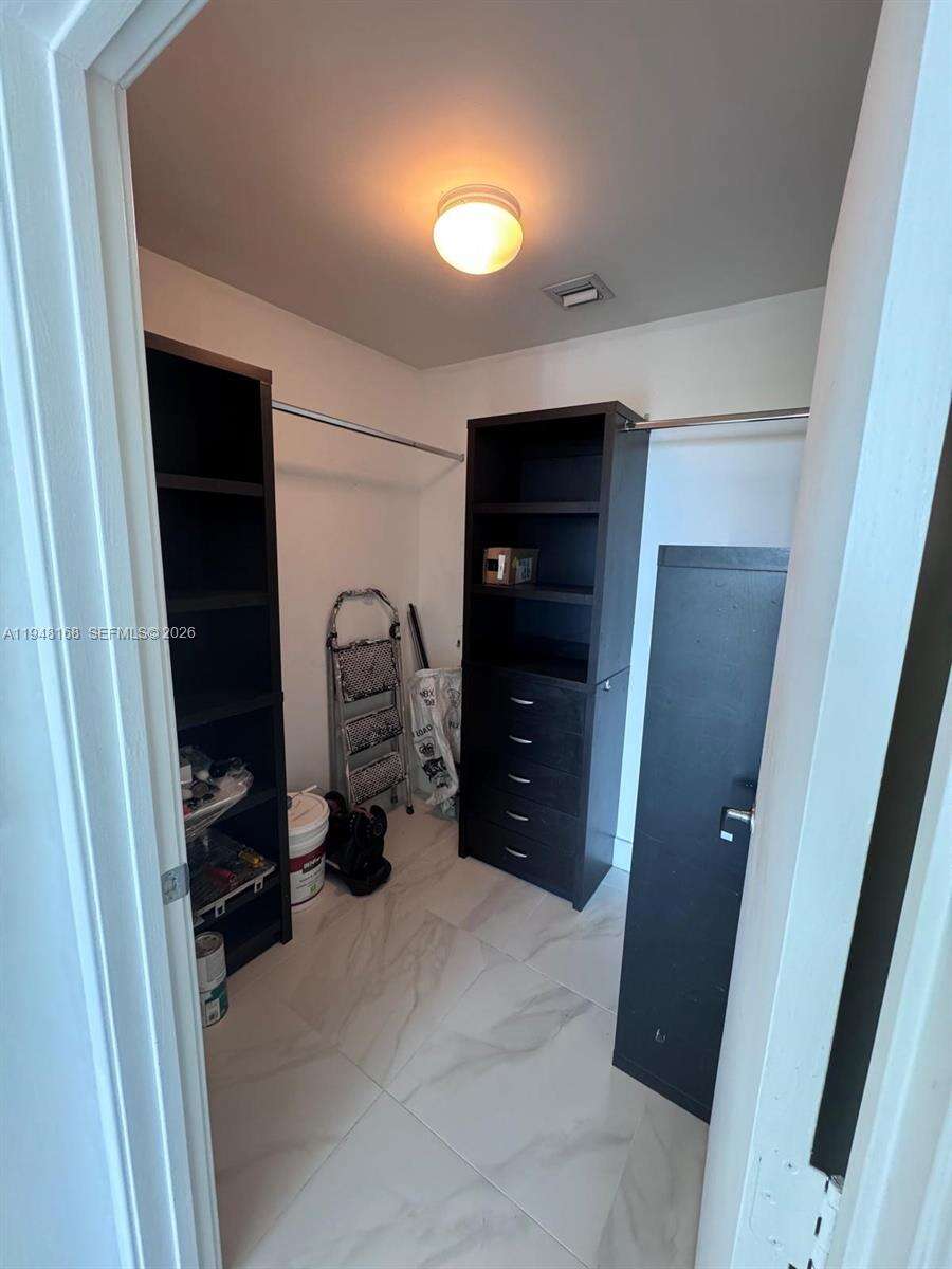 Marina blue Unit #906 | Picture 18