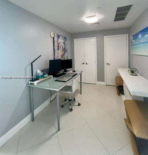 Marina blue Unit #2006 | Picture 16