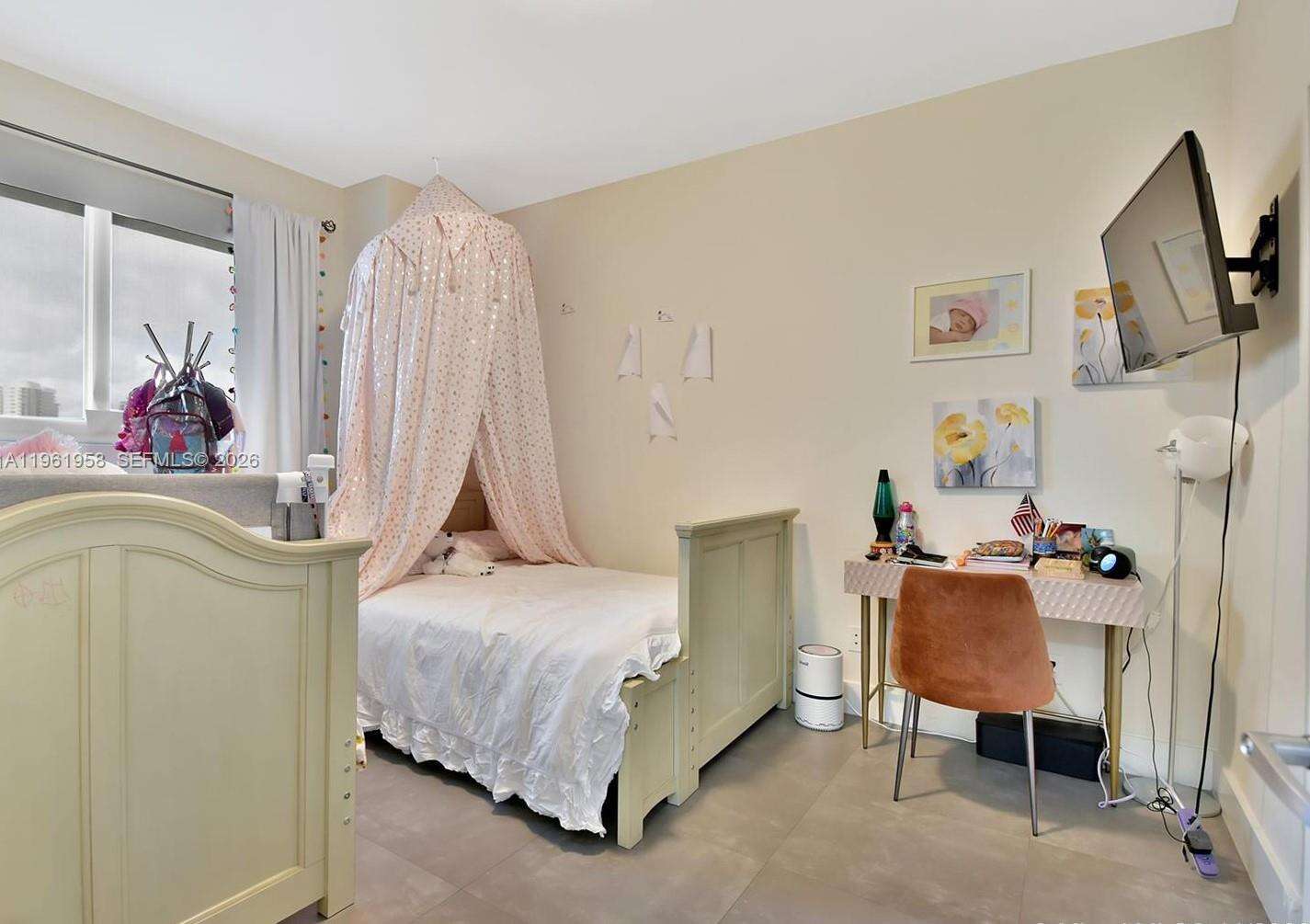 Marina blue Unit #1904 | Picture 15