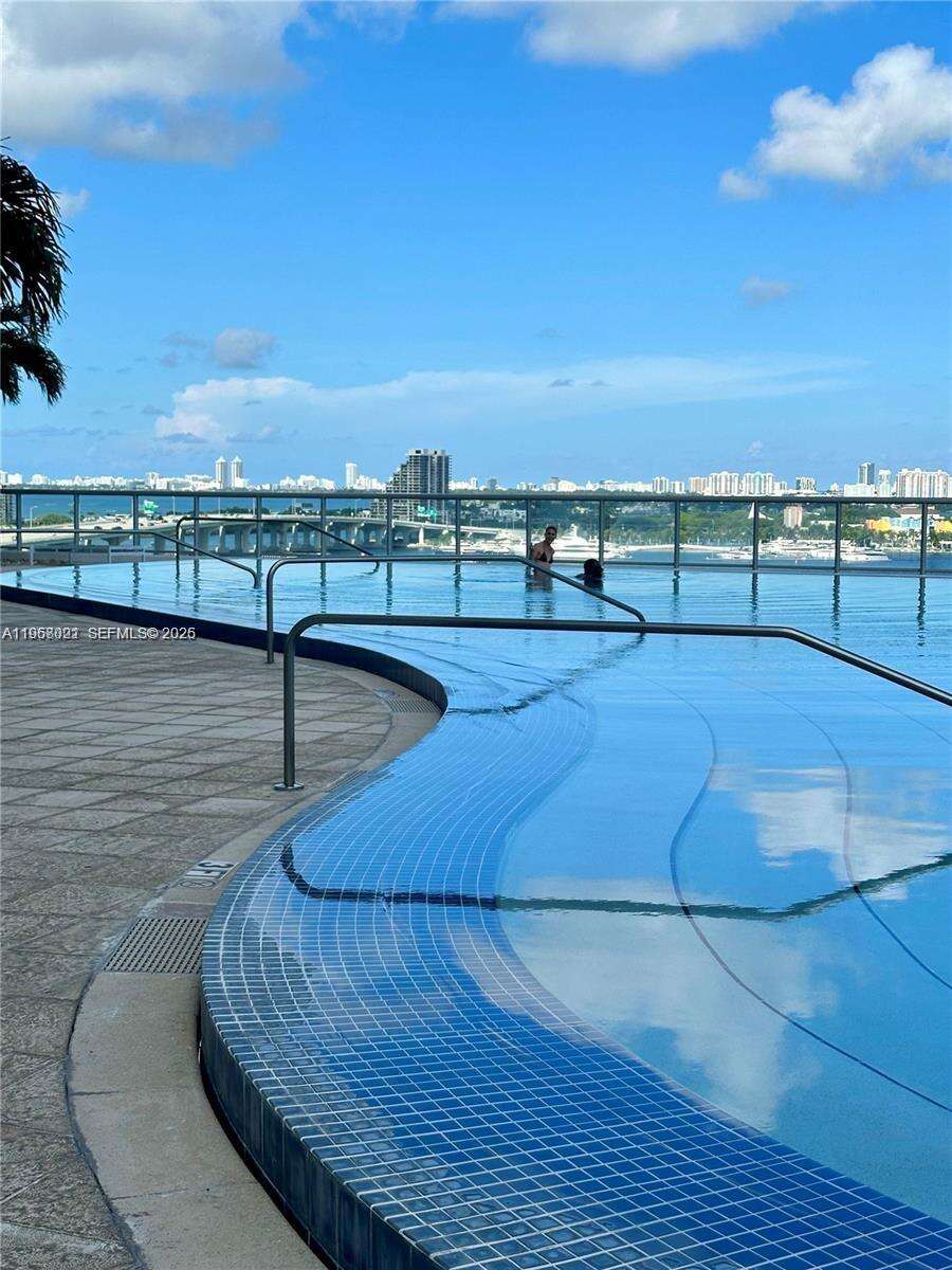 Marina blue Unit #1512 | Picture 15