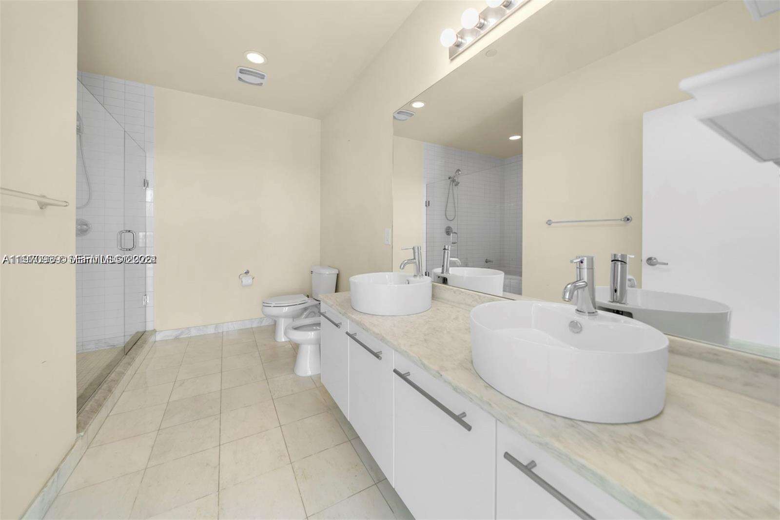 Marina blue Unit #4503 | Picture 14