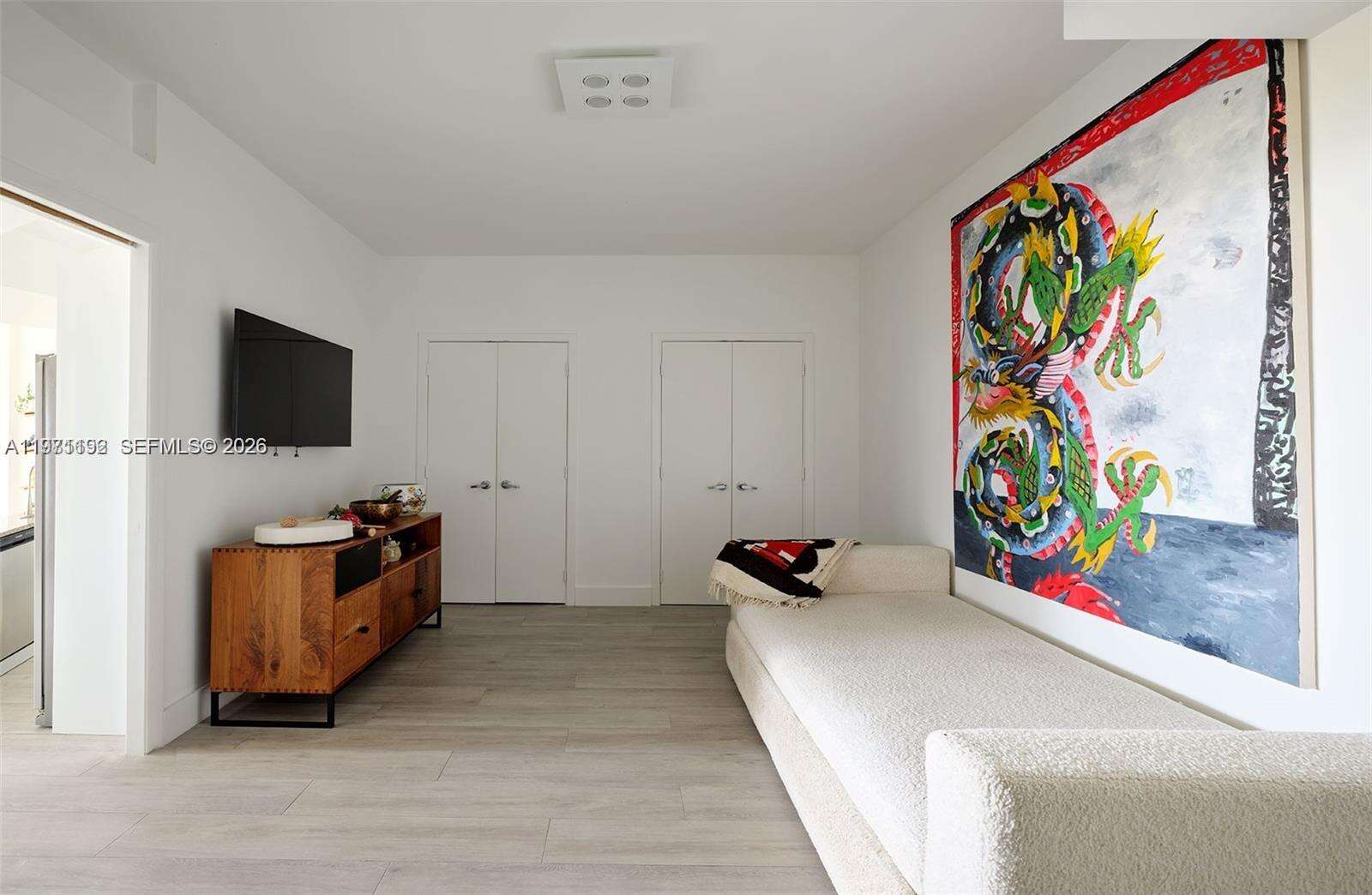 Marina blue Unit #1009 | Picture 10