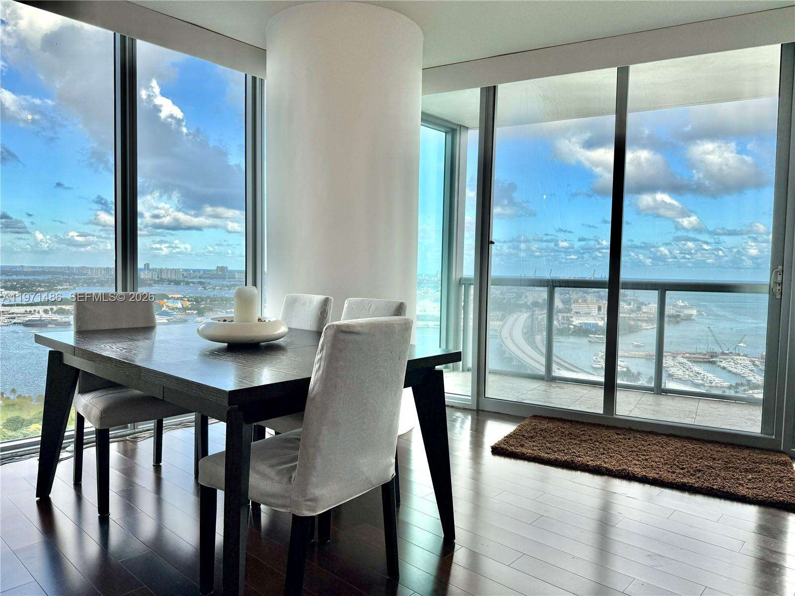 Marina blue Unit #3208 | Picture 10