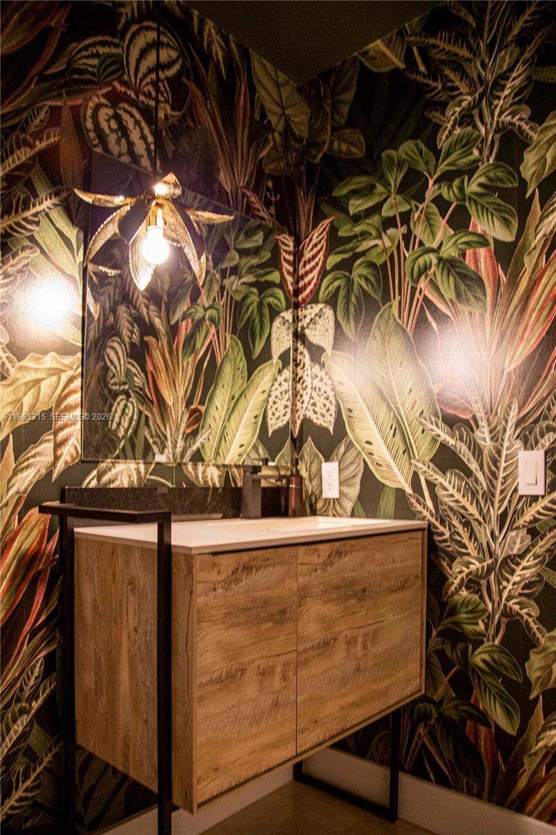 Marina blue Unit #5207 | Picture 11