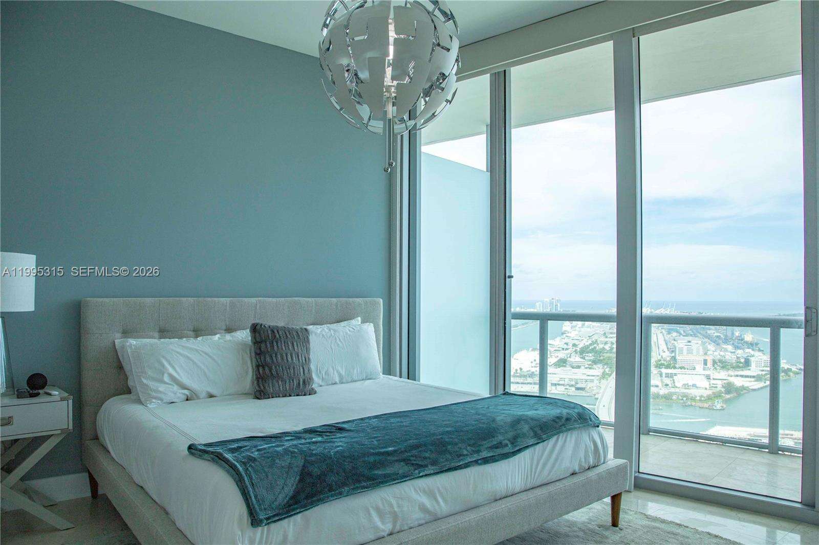 Marina blue Unit #5207 | Picture 3