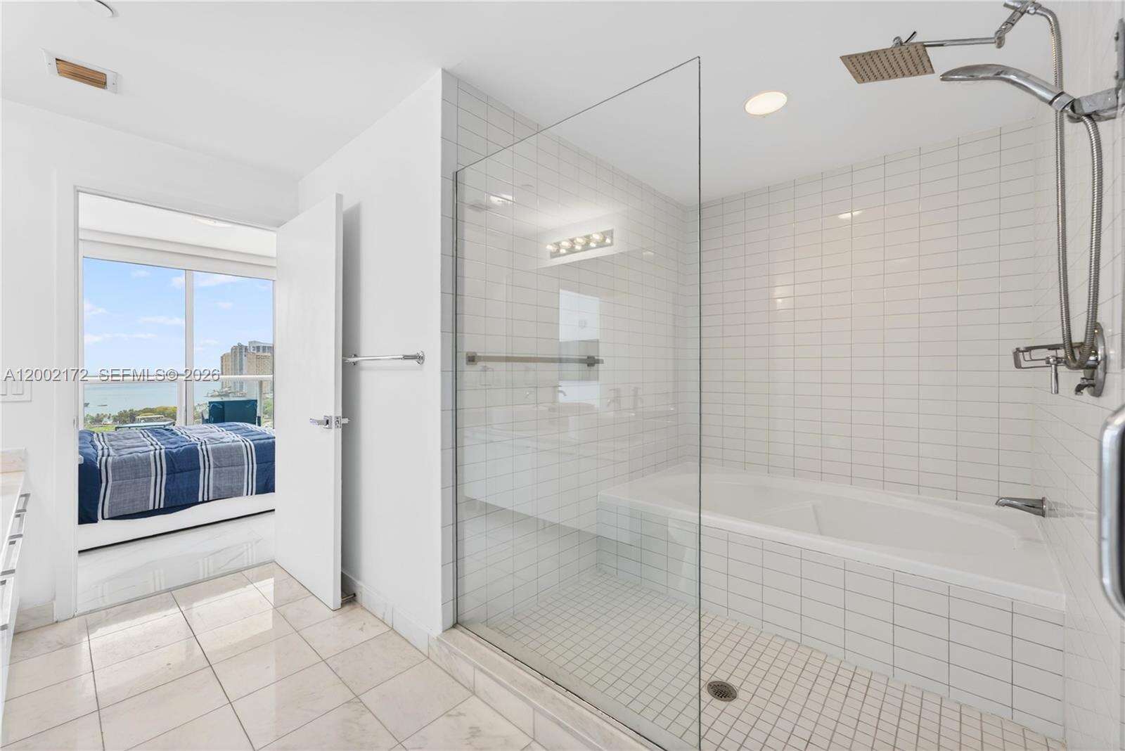 Marina blue Unit #2404 | Picture 15