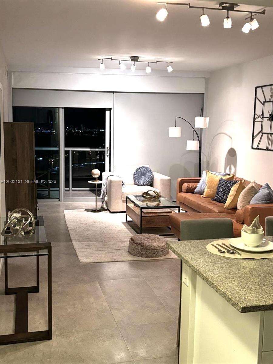 Marina blue Unit #4310 | Picture 19