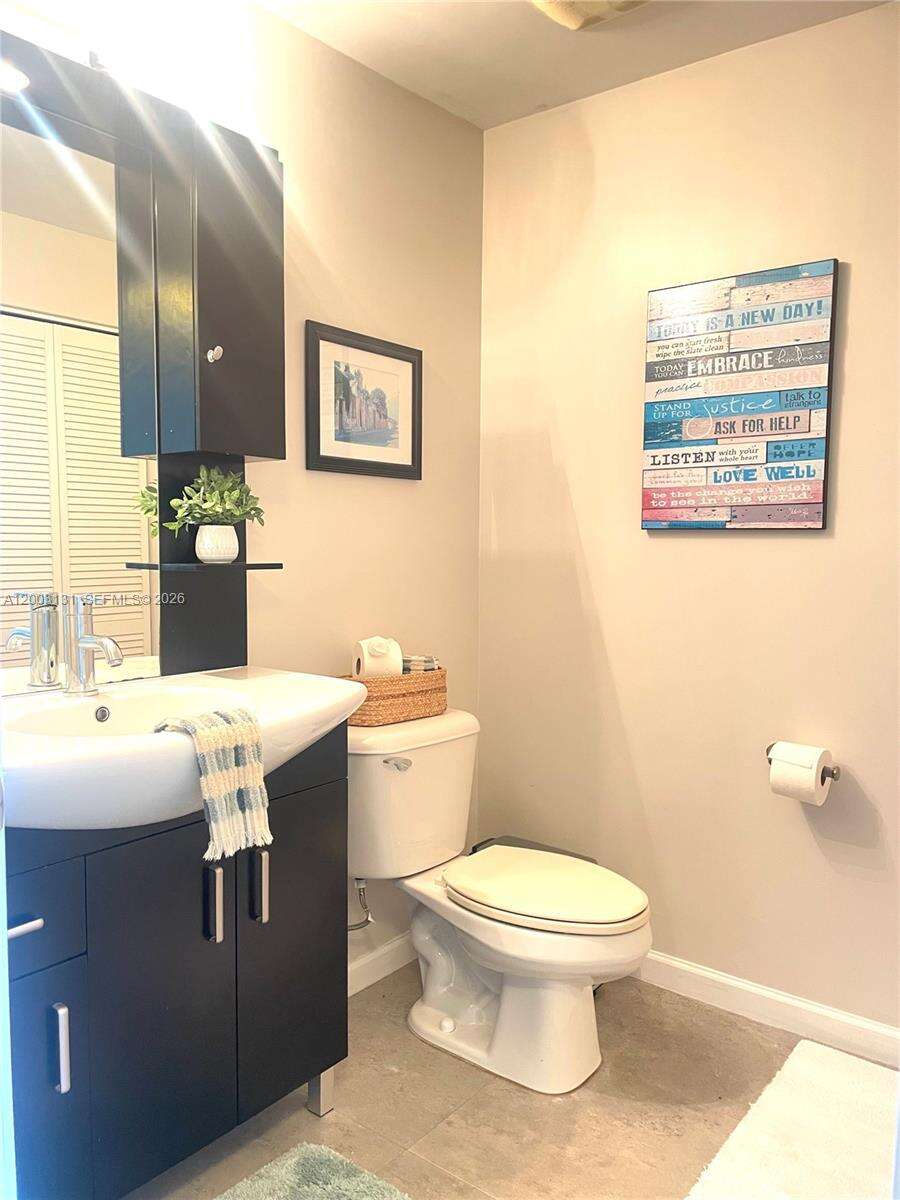 Marina blue Unit #4310 | Picture 24