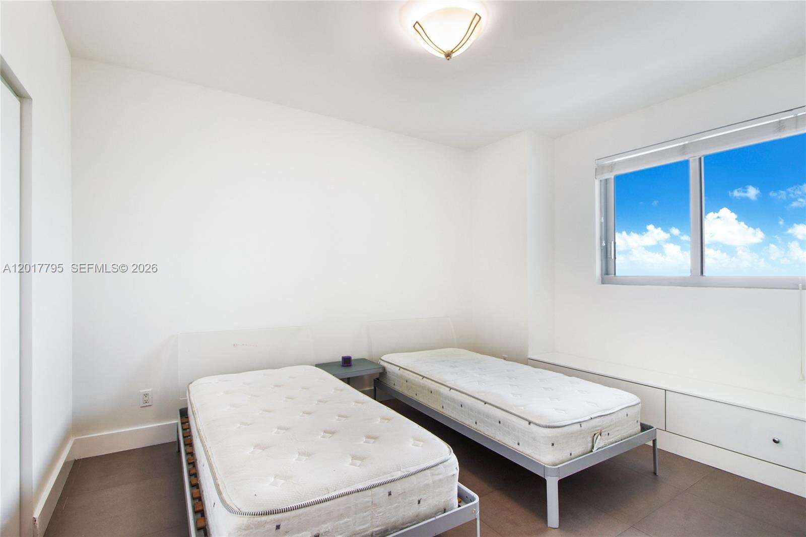 Marina blue Unit #2705 | Picture 11
