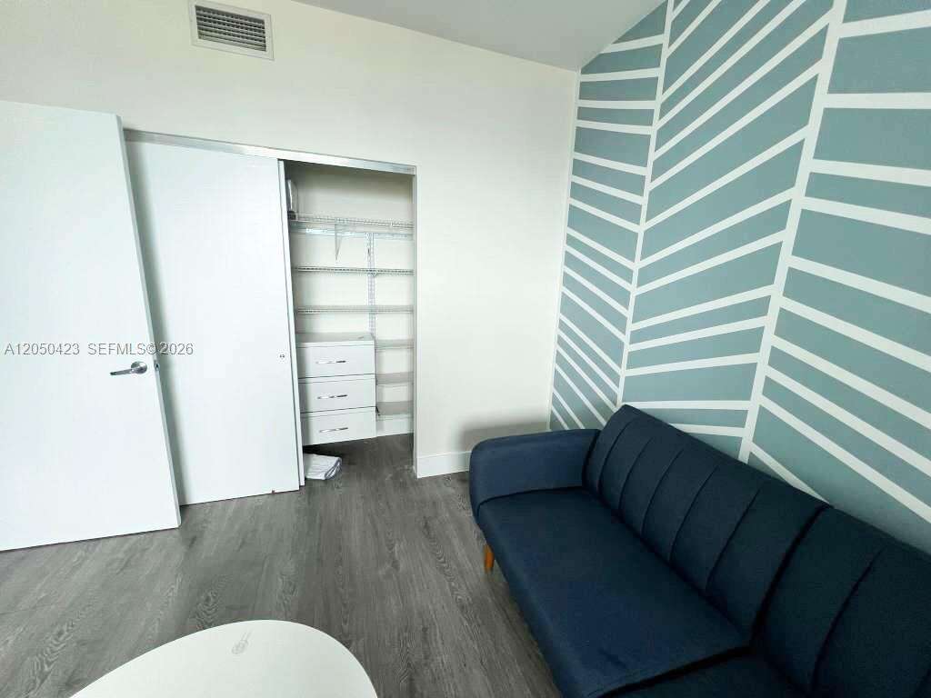 Marina blue Unit #4005 | Picture 8