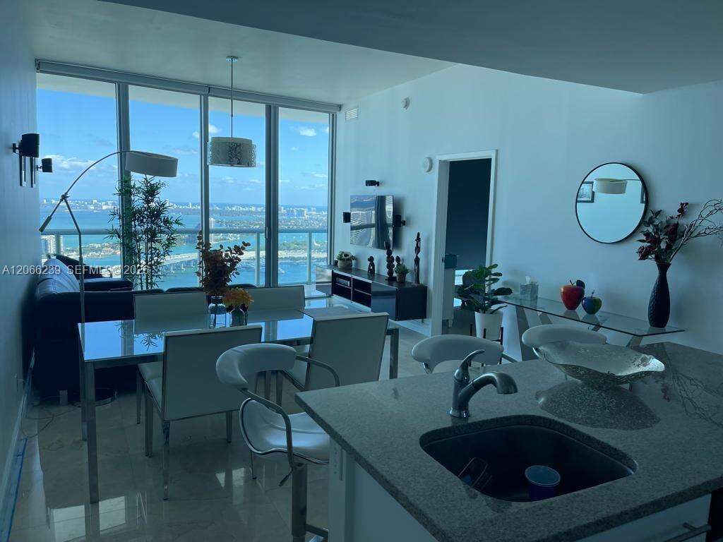 Marina blue Unit #4411 | Picture 13