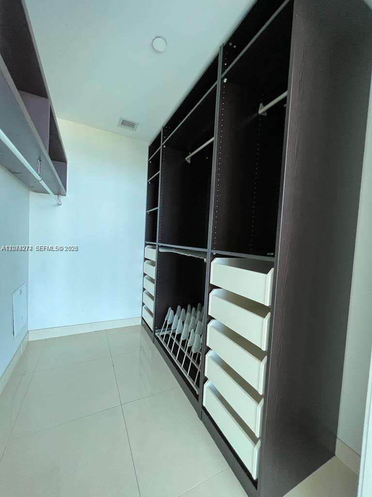 Marina blue Unit #3110 | Picture 11