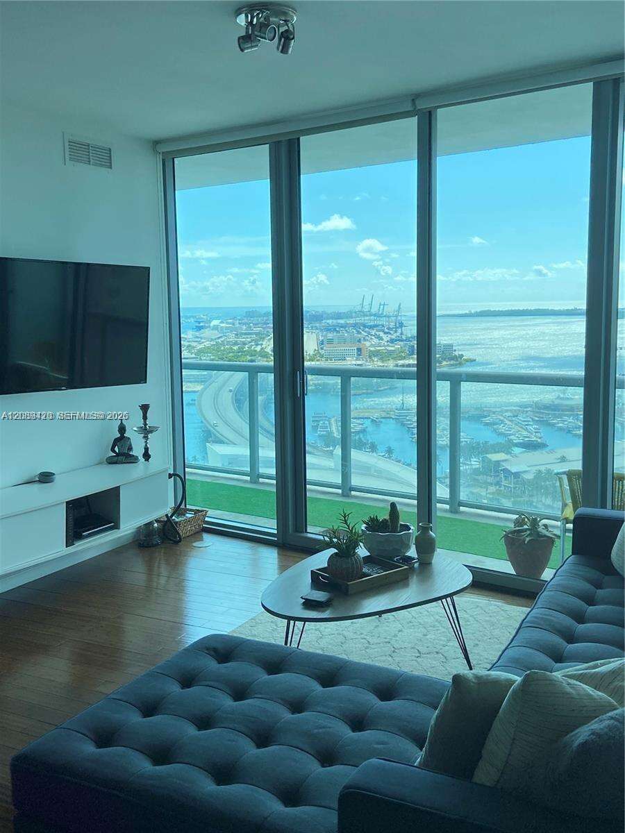 Marina blue Unit #3302 | Picture 7
