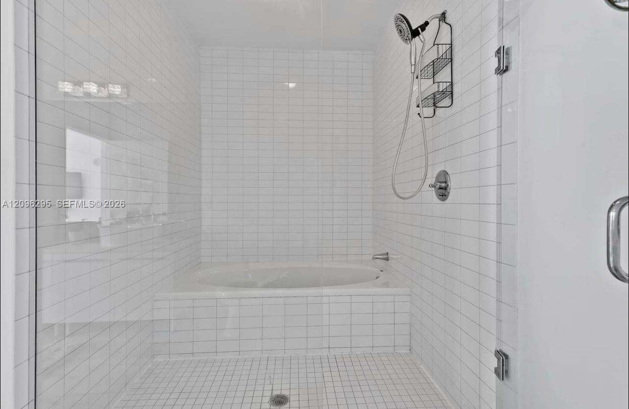 Marina blue Unit #4701 | Picture 15